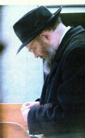 Rebbe-at-Ohel